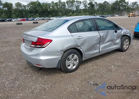 2015 Honda Civic Lx z USA, uszkodzony, nr VIN 19XFB2F57FE217449